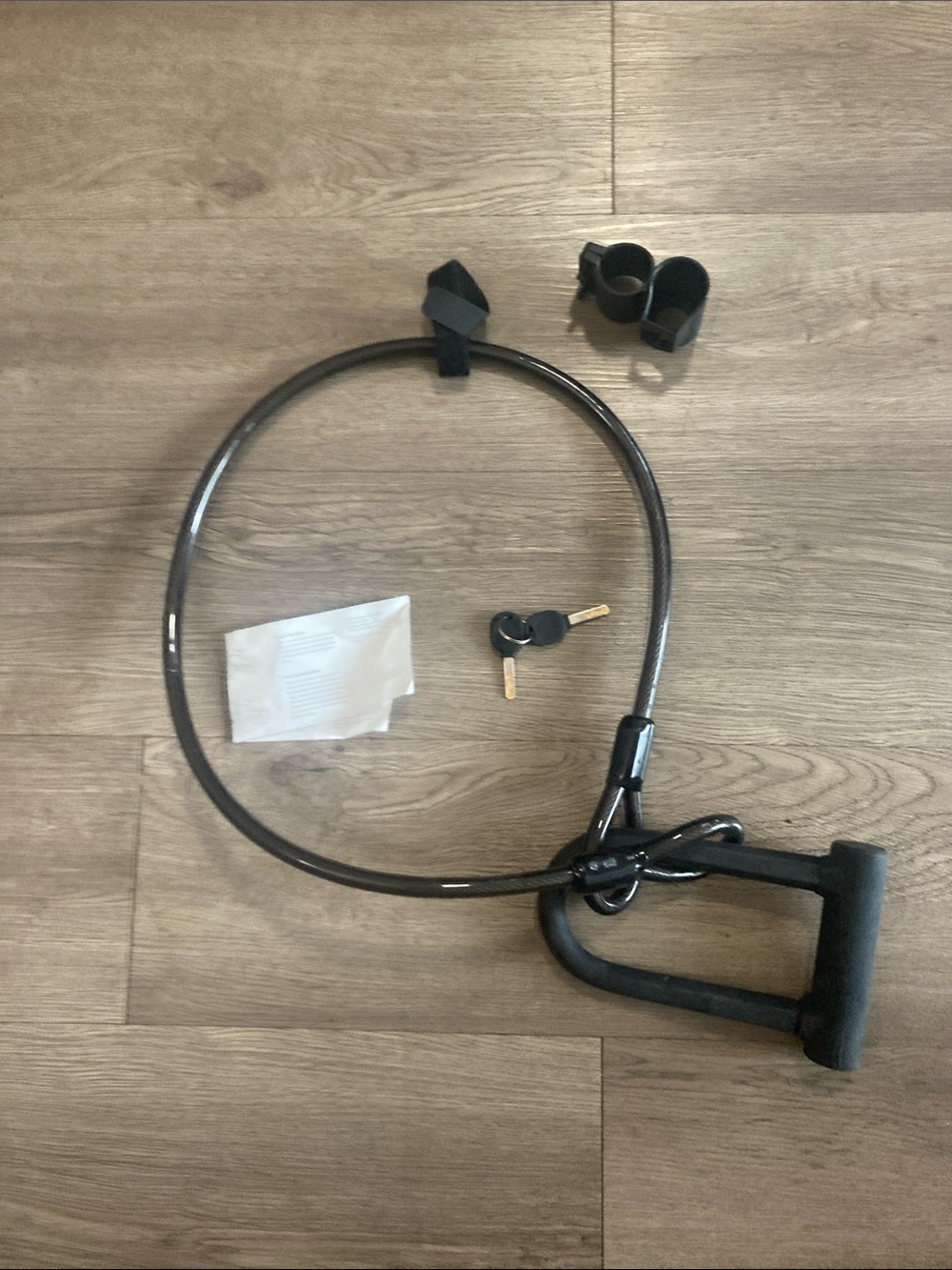 Black VR/AR Security Cable Lock with Keys and Mounting Clips